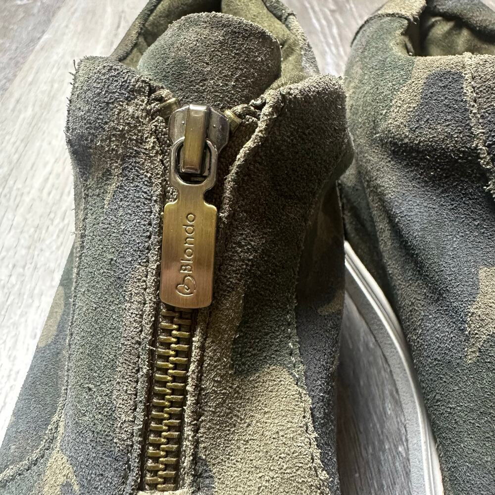 Blondo Glenda Camo Suede Waterproof Shoes - Picture 3 of 9